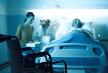 Что чувствует человек в коме: истории тех, кто побывал по ту сторону