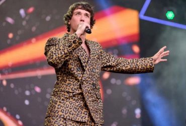 Верните деньги: популярный украинский певец заявил об ограблении