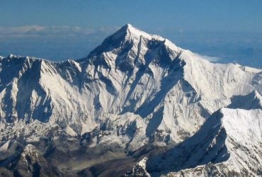 Ученые обнаружили неожиданное влияние воздуха Эвереста на болезнь Паркинсона