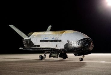 SpaceX запустила секретний орбітальний літак, який дехто вважає прототипом космічної зброї