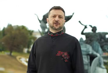 Українці є і будуть на цій землі: Зеленський звернувся до народу в День незалежності