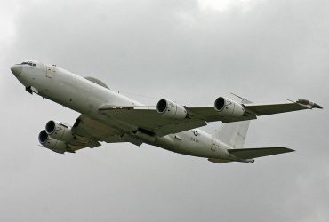 Самолет судного дня США засветился возле Гренландии: что о нем известно