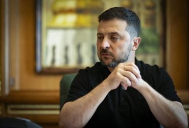 Нові санкції обвалять експорт нафти з РФ: Зеленський озвучив цифри