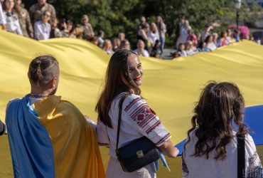 Ціна незалежності: як українці вітали Україну від Ужгорода до Харкова і від Сум до Одеси