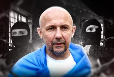 "В РФ дуже бояться українців. Тюремники не знімають балаклав, на камеру з 3-4 осіб приходить 10 охоронців", - звільнений з полону журналіст Дмитро Хилюк