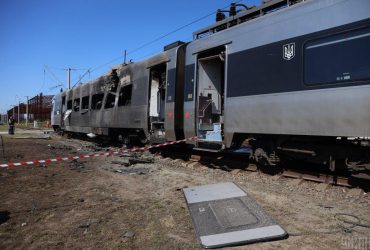 РФ намеренно уничтожает украинскую железную дорогу: интенсивность ударов возросла в разы, - AP