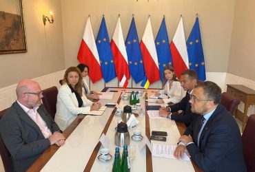 У МВС Польщі заявили, що працюють над врегулюванням статусу українців