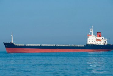 Почему корабли снизу окрашены в красный цвет: ответ многих может поразить