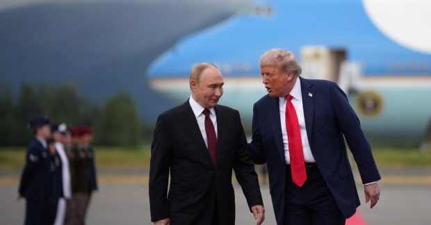 Трамп заграє з Путіним, але веде подвійну гру, - NYT