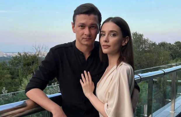 Зірка серіалу "Коп з минулого" розповіла про розставання з коханим: "Боляче іти далі окремо"