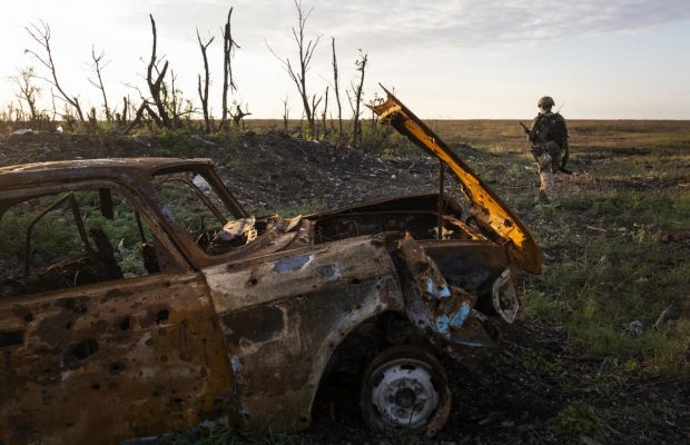 "2000 метрів до Андріївки": чому не варто пропускати новий фільм оскароносного Мстислава Чернова