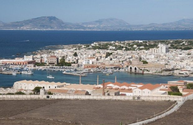 Тепло і без натовпів туристів: чотири недооцінених осінніх напрямки в Європі