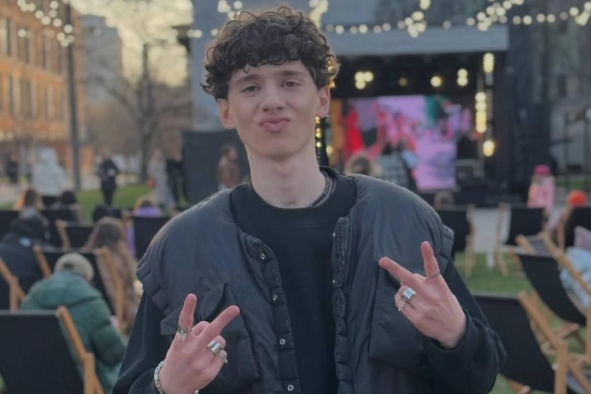 Muayad fell from stage / Instagram photo Muayad Muayad fell from stage / Instagram photo Muayad