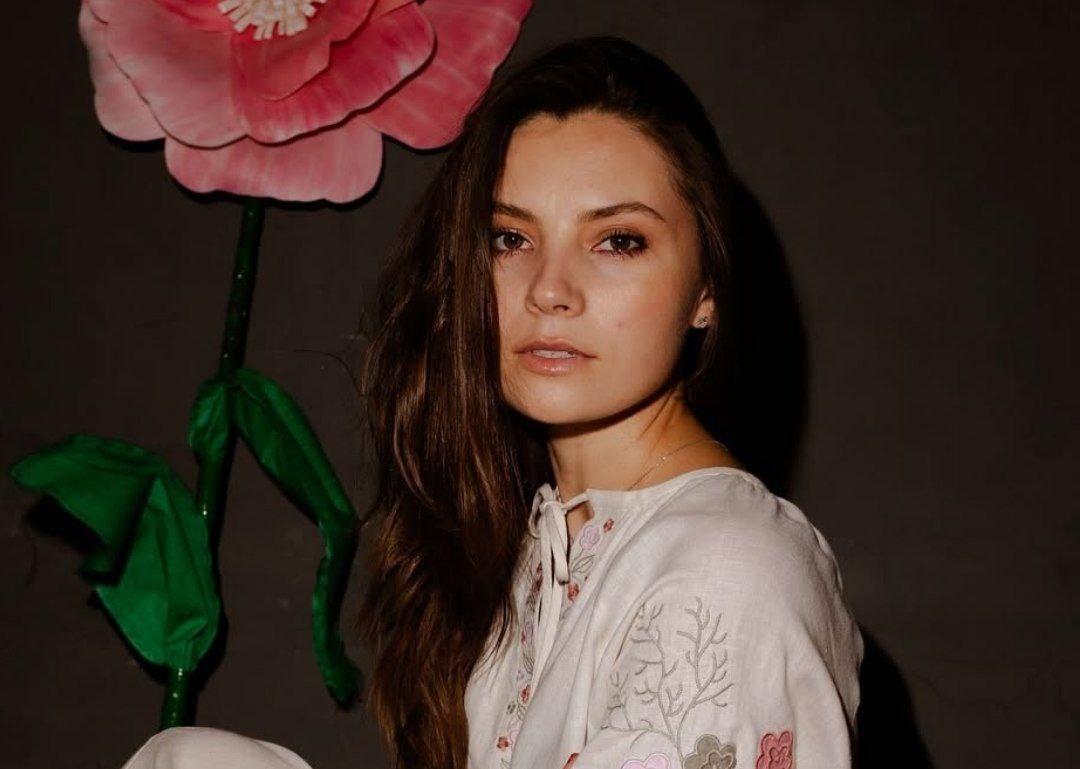 Антоніна Хижняк опинилися в епіцентрі вибухів на Київщині / фото instagram.com/tonya_actress Антоніна Хижняк опинилися в епіцентрі вибухів на Київщині / фото instagram.com/tonya_actress