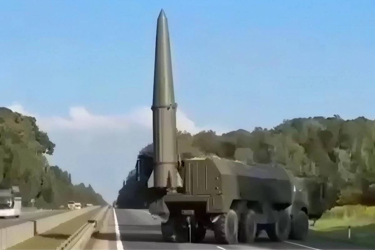 Генерал-майор объяснил, как Запад должен отреагировать на провокацию с "Искандерами"/ скриншот Генерал-майор объяснил, как Запад должен отреагировать на провокацию с "Искандерами"/ скриншот