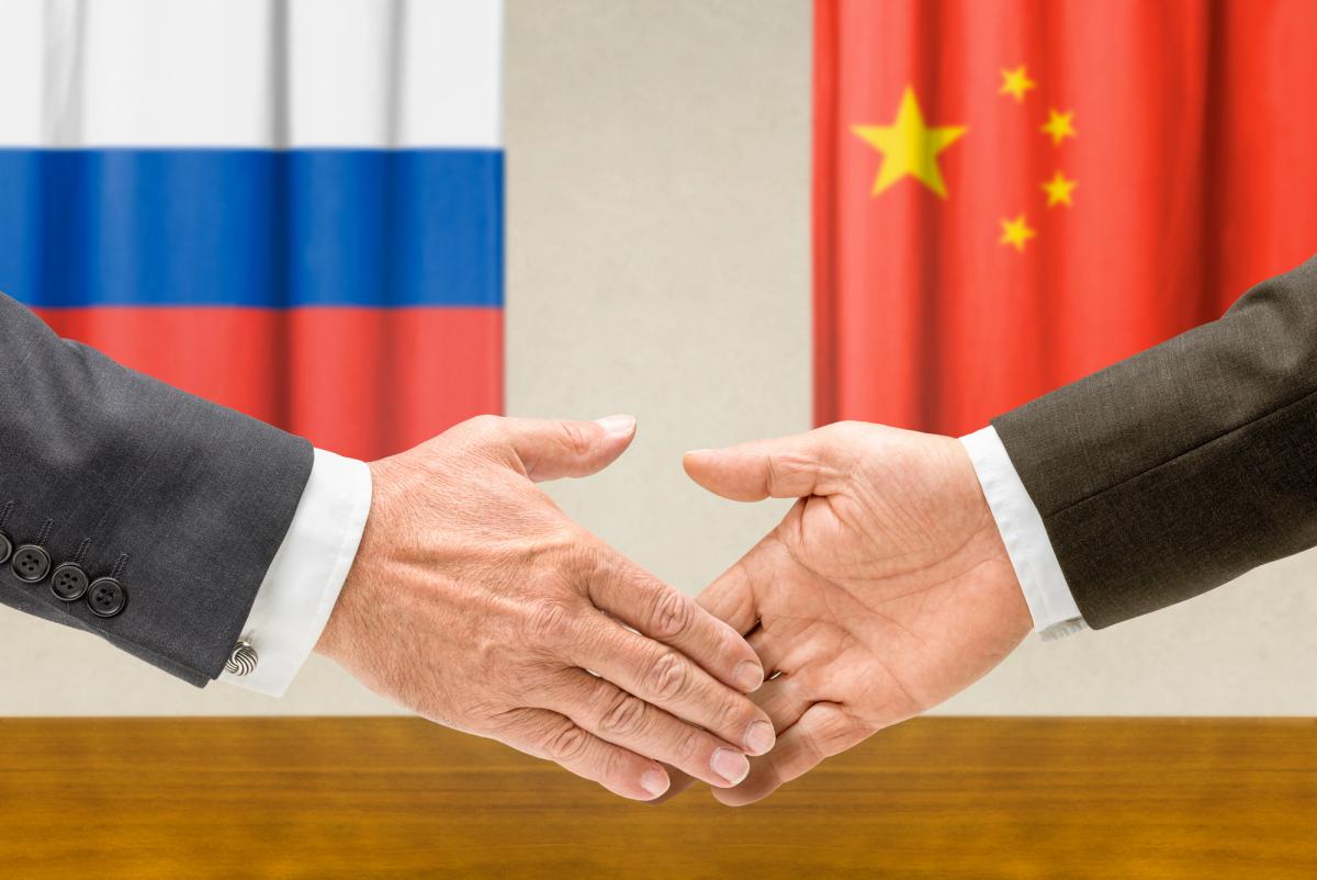 Китай и Россия проведут совместные военно-морские учения в Желтом море Китай и Россия проведут совместные военно-морские учения в Желтом море