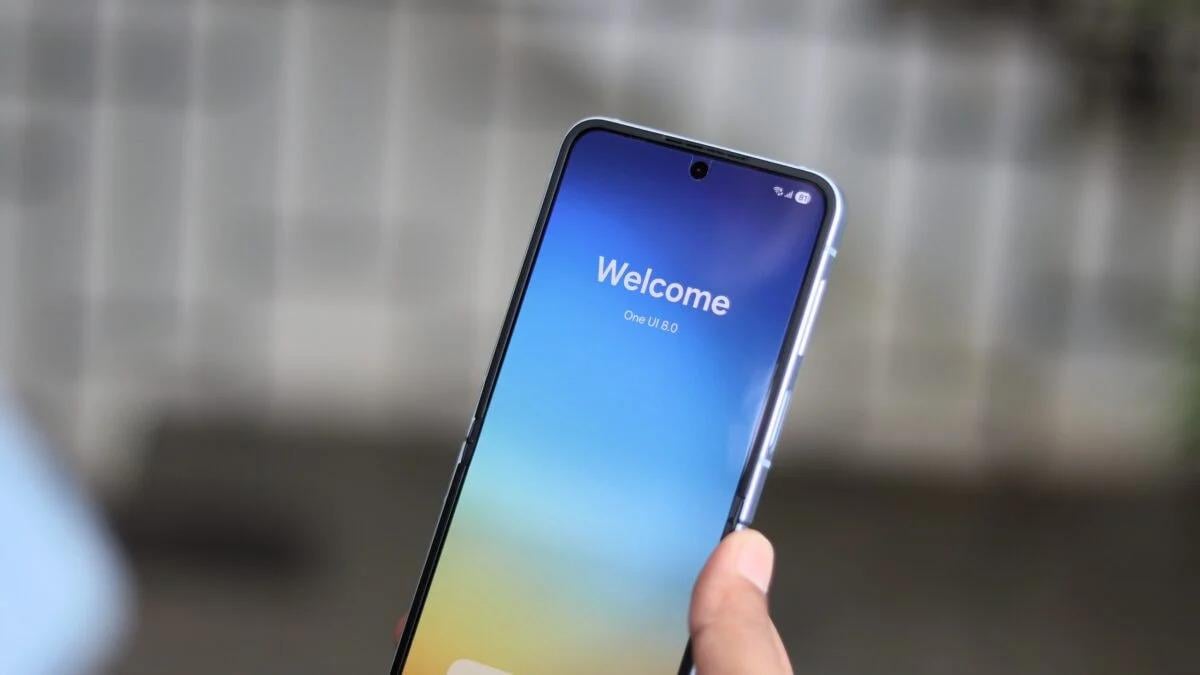 Samsung начала развертывание прошивки OneUI 8 на базе Android 16 / фото SamMobile Samsung начала развертывание прошивки OneUI 8 на базе Android 16 / фото SamMobile