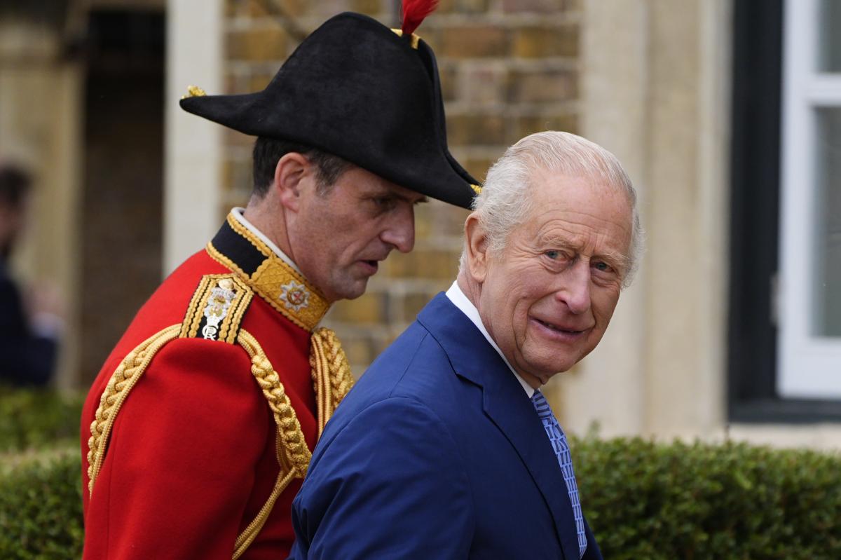 Чарльз III повністю викреслив із королівського меню три популярні продукти, - ЗМІ