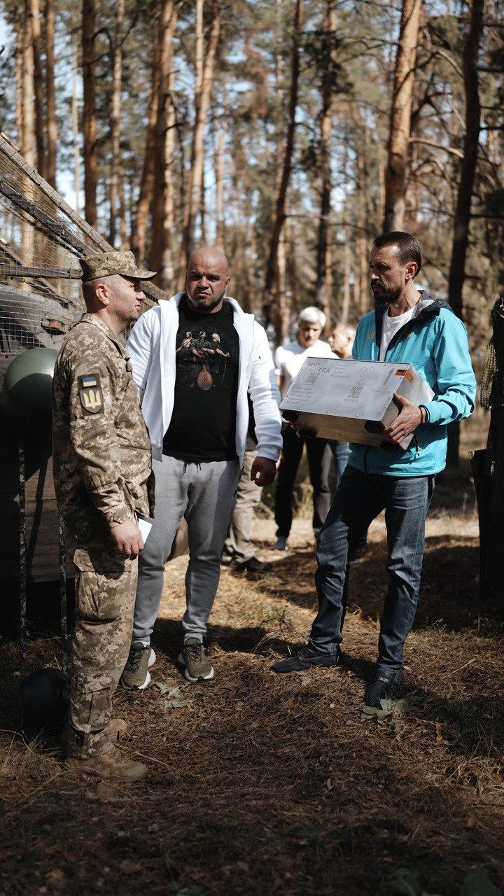 БФ молодіжної ініціативи 'Надія', Валерій Дубіль та Артем Чаплигін доставили на схід РЕБи, засоби живлення та звʼязку БФ молодіжної ініціативи 'Надія', Валерій Дубіль та Артем Чаплигін доставили на схід РЕБи, засоби живлення та звʼязку