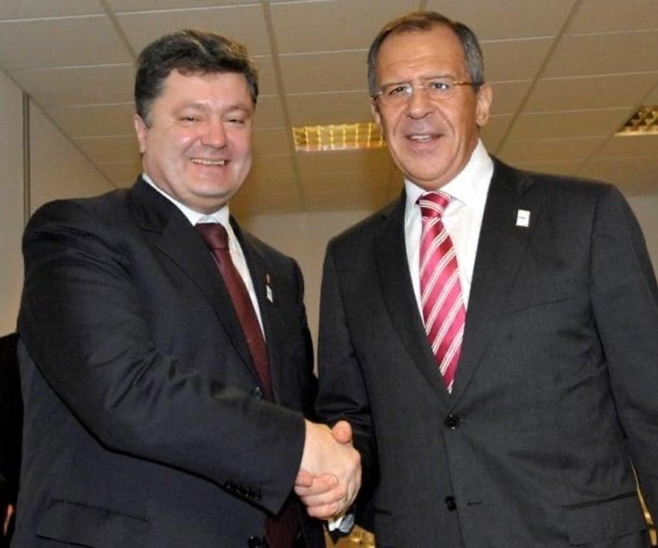 Мільярдне збагачення на війні та 'Жму руку Путіну': експерт показав топ-провали Порошенка до його 60-річчя