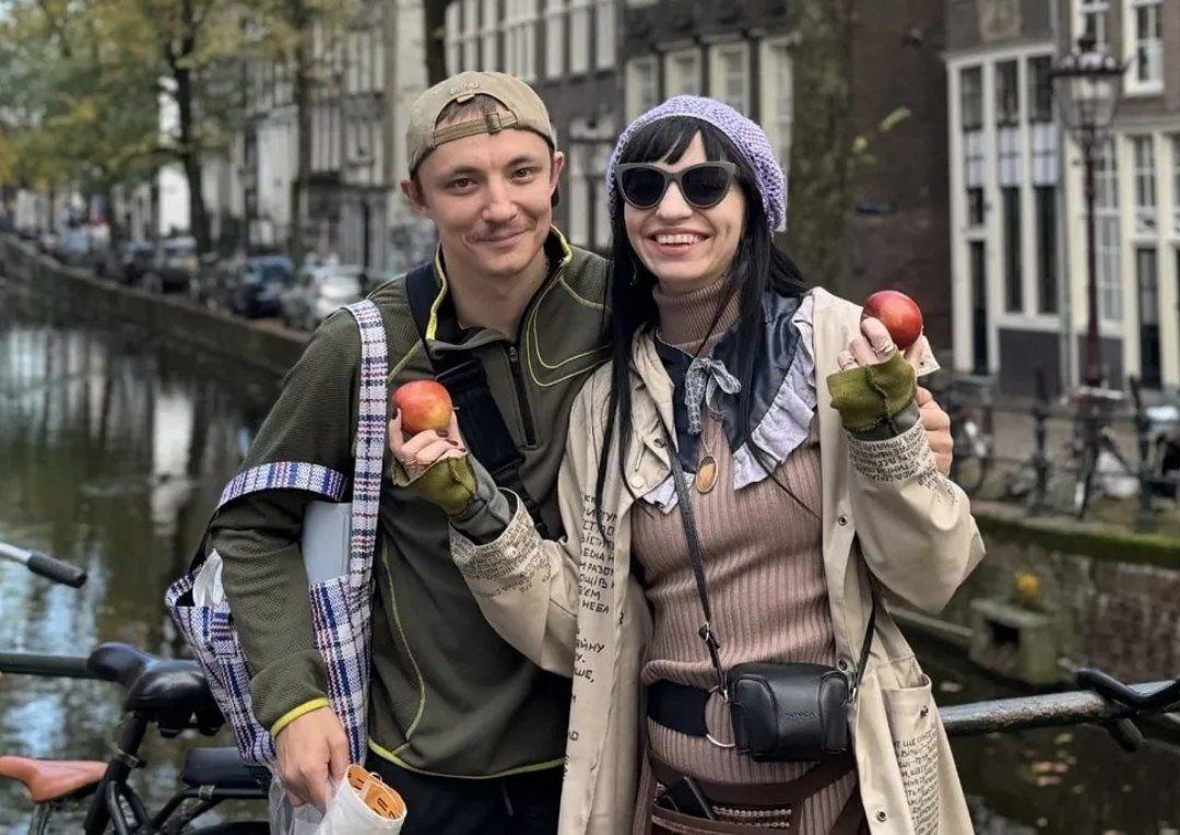 Участник группы Курган & Agregat женился / фото instagram.com/dina_chmuzh Участник группы Курган & Agregat женился / фото instagram.com/dina_chmuzh