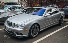 Один із 777 екземплярів: у Києві помітили дуже рідкісний спорткар Mercedes 2000-х (фото)