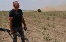 На Херсонщині російський дрон вбив відомого фермера під час роботи в полі