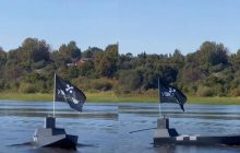 Російські окупанти похизувалися новим морським дроном на оптоволокні (відео)