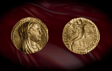 В Израиле обнаружили золотую монету с изображением древнеегипетской царицы (фото)