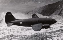 "Полет через холм": какая опасная воздушная операция изменила ход Второй мировой