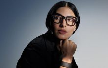 "Через 5 лет такие будут у всех": Цукерберг выпустил умные очки со встроенным экраном