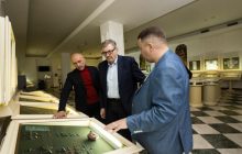 "Подальше от чужих символов": гарвардский историк Сергей Плохий о замене копейки украинским шагом