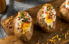 Вы захотите готовить такой картофель в мундире каждый день: "шикарный" рецепт от Мэри Берри