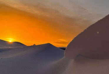 Застиглі білі дюни: українські полярники зафіксували дивовижне явище (фото)