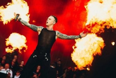 Артем Пивоваров нарвался на полицию во время концерта в Нью-Йорке (видео)