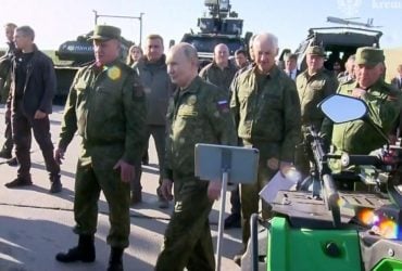 Путін у військовій формі з'явився на навчаннях Захід-2025 (видео)