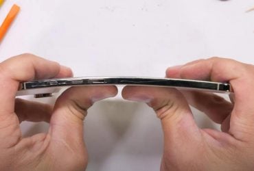 Самый тонкий iPhone Air погнули, поцарапали и подожгли: насколько он надежный