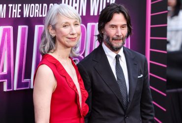 Агент Киану Ривза ответил, была ли у актера тайная свадьба