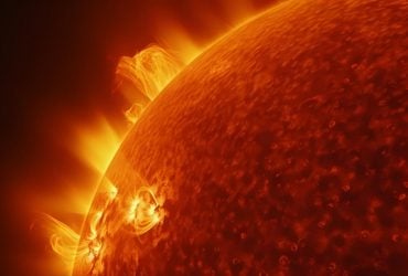 На Солнце произошел корональный выброс: будет ли Земля под ударом