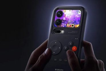 Xiaomi выпустила чехол с кнопками, превращающий смартфон в игровую консоль