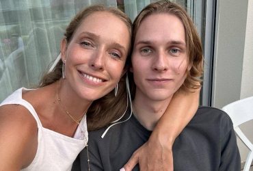 Катя Осадчая поздравила сына с 23-летием и показала редкие фото с ним