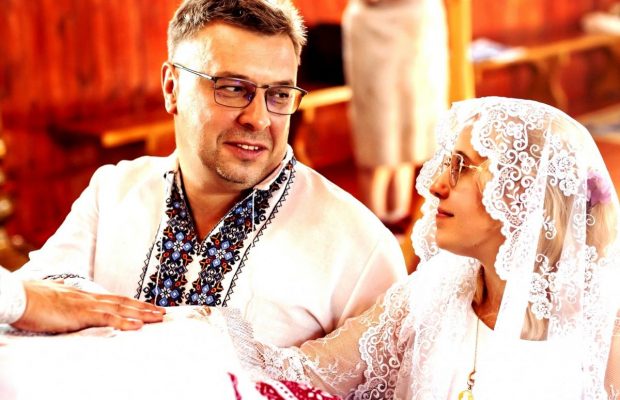 Відомий український продюсер обвінчався з дружиною і показав фото