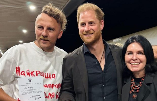 Клопотенко встретил принца Гарри в Киеве и накормил его украинскими блюдами (видео)