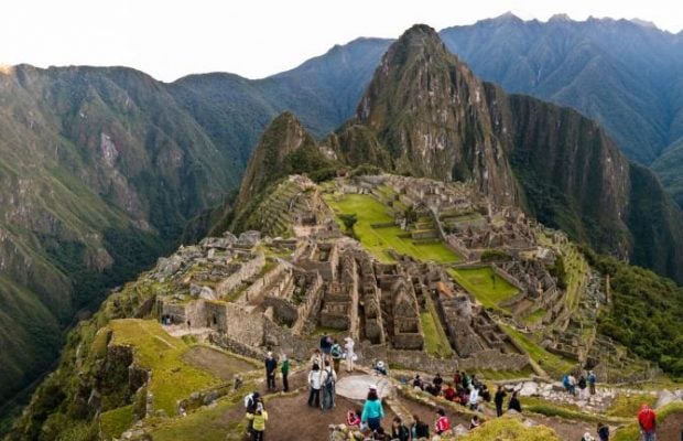 Столиці інків Мачу-Пікчу загрожує небезпека через суперечки за перевезення туристів у Перу