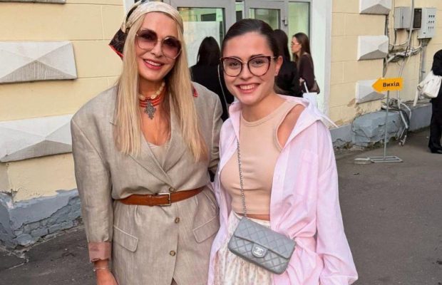 "Она живет этим": Сумская призналась, финансирует ли бизнес своей 23-летней дочери