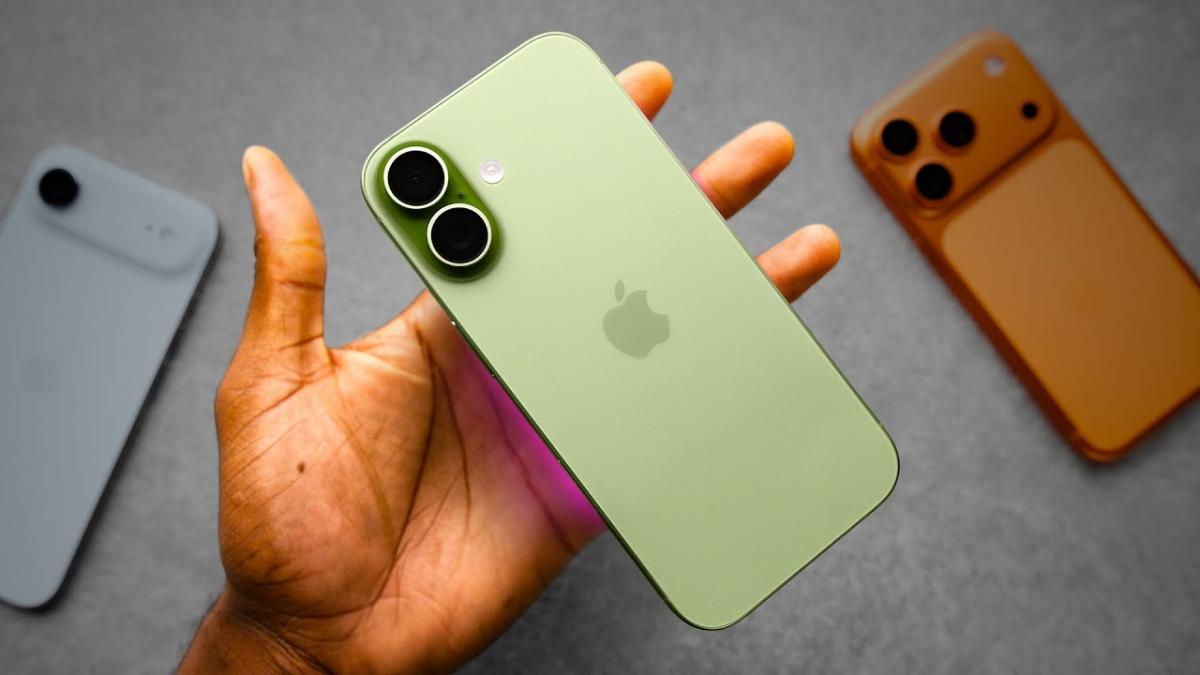 Базовий iPhone 17 цьогоріч оновився кардинально і підійде всім / Скріншот з відео Базовий iPhone 17 цьогоріч оновився кардинально і підійде всім / Скріншот з відео