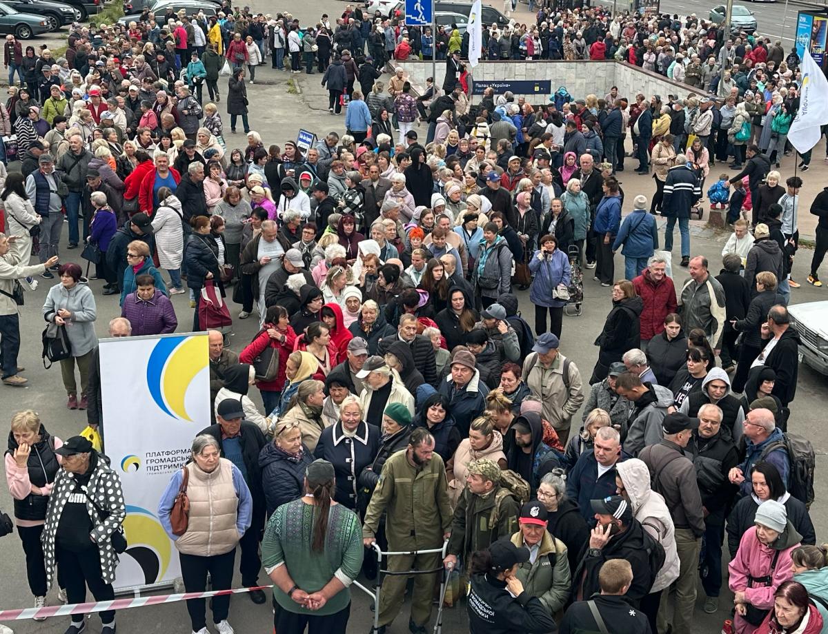 'Платформа общественной поддержки' передала тонны гумпомощи и начала проект с патронажа раненых 'Платформа общественной поддержки' передала тонны гумпомощи и начала проект с патронажа раненых