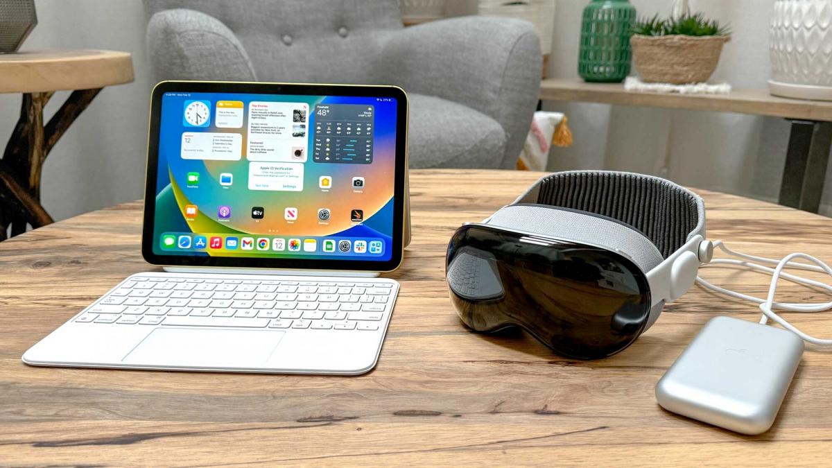 Apple готується оновити гарнітуру Vision Pro і лінійку iPad Pro / фото Tom's Guide Apple готується оновити гарнітуру Vision Pro і лінійку iPad Pro / фото Tom's Guide