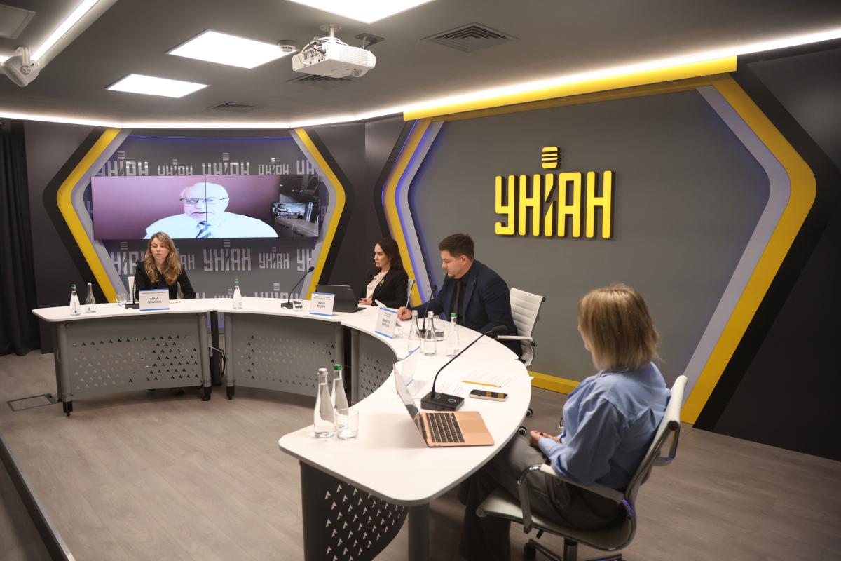 'Репарационный кредит': как заставить замороженные активы РФ работать на Украину (видео) 'Репарационный кредит': как заставить замороженные активы РФ работать на Украину (видео)