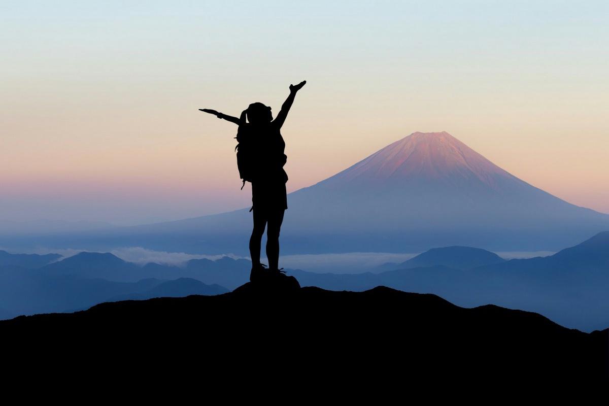 Как интересно и безопасно путешествовать соло: 15 советов от экспертов Lonely Planet